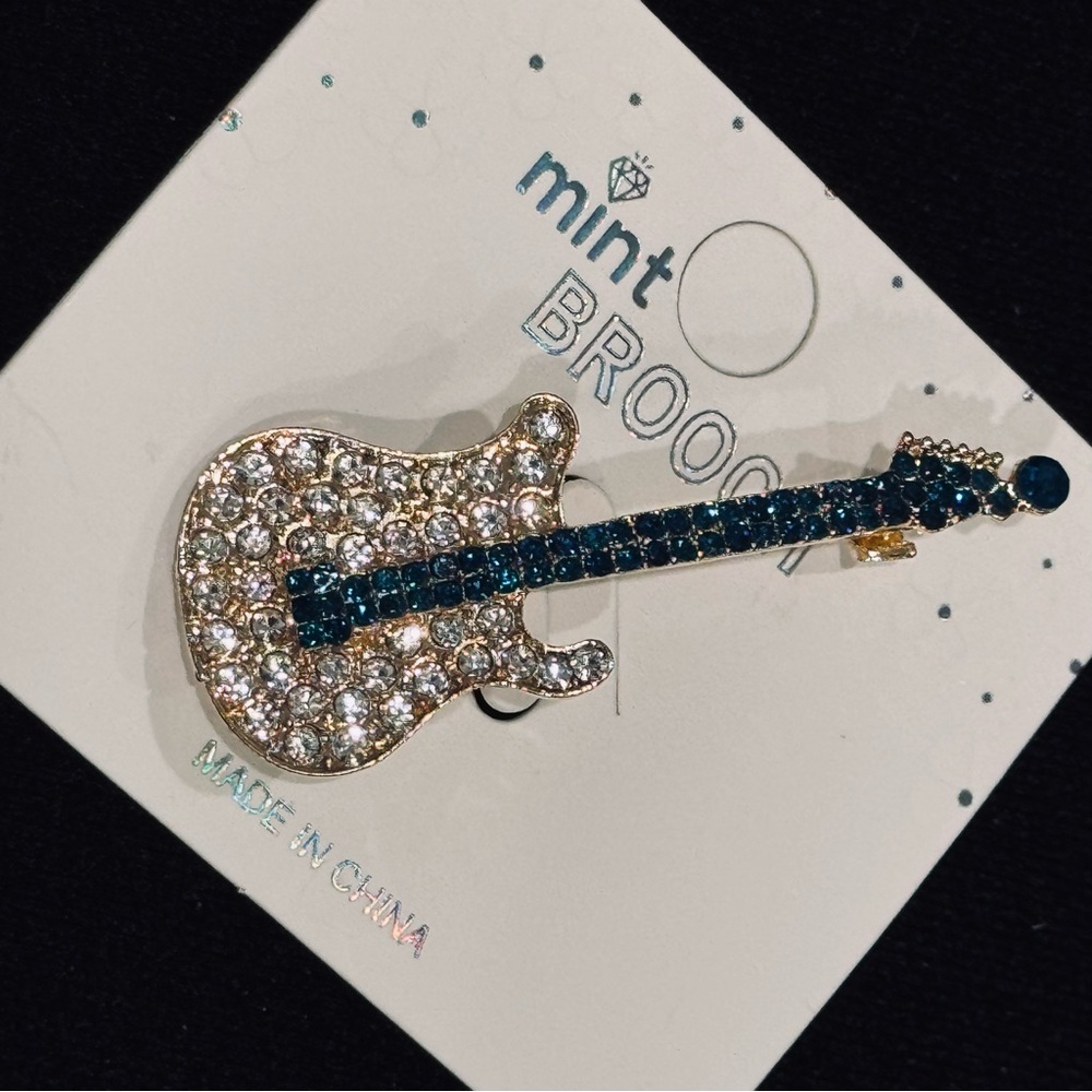 NWT Mint Crystal Electric Guitar Musical Brooch Pin - Blue